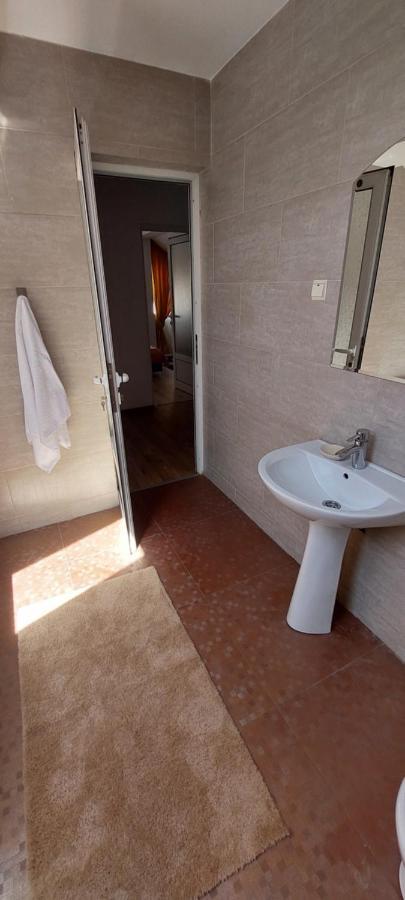 Central Palace Iasi Apart 2 Екстериор снимка
